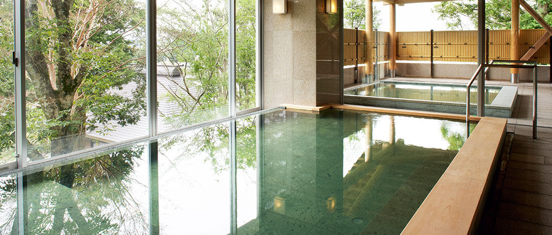 Hot spring 天然温泉